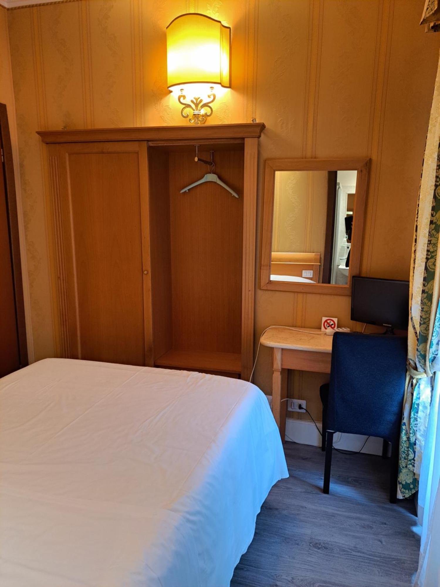 Hotel Dei Quiriti Rome Luaran gambar