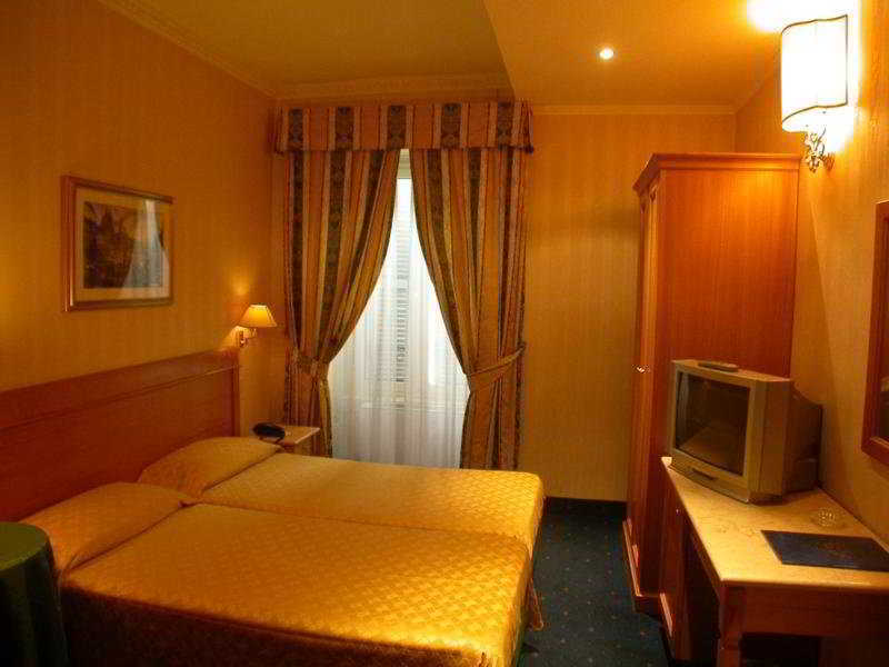 Hotel Dei Quiriti Rome Luaran gambar
